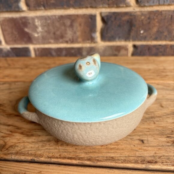Aqua Taupe Winfield Pottery Covered Soup Chili Casserole Dish Pasadena READ - Picture 2 of 16